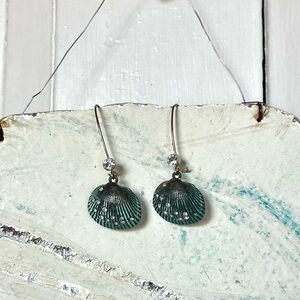 Beautiful Shell Hanging Earrings Charm Style